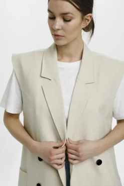 Klaragz Vest
